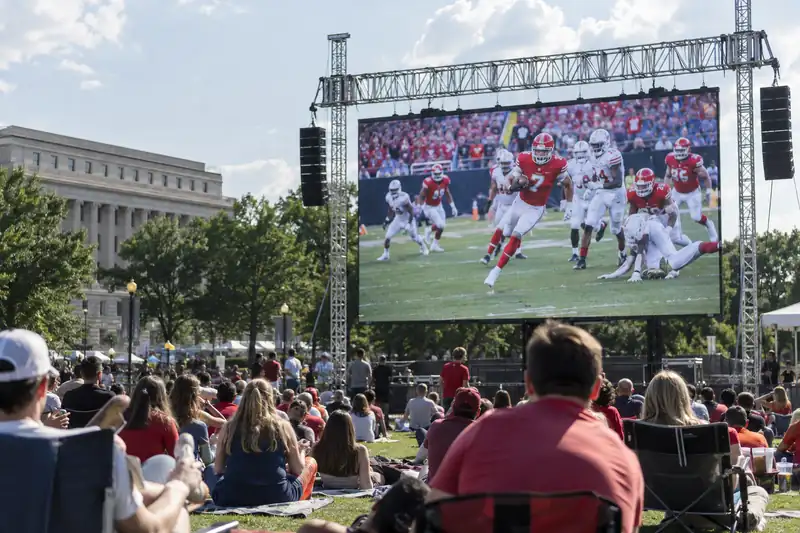 Outdoor LED screen setup for events